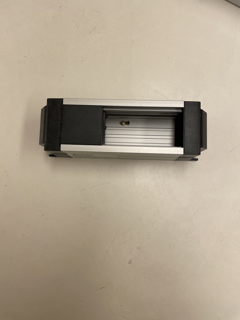 [KON 01 04] 4 Module Aluminium Empty Office Block